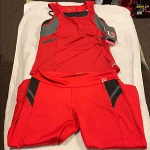 Woman’s workout outfit shirt and pants set. Size L